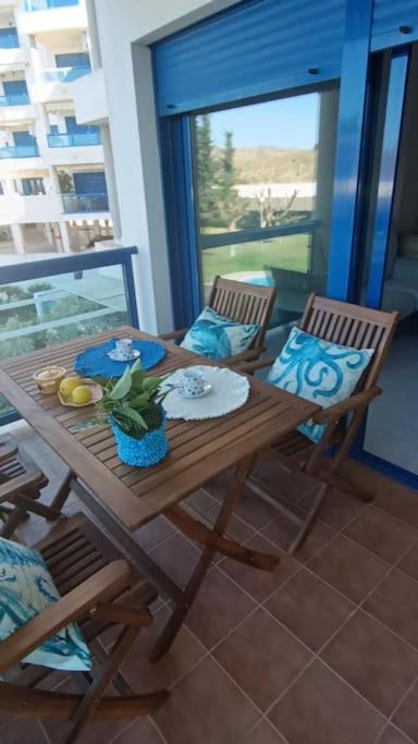 White & Blue Village Cartagena Luaran gambar